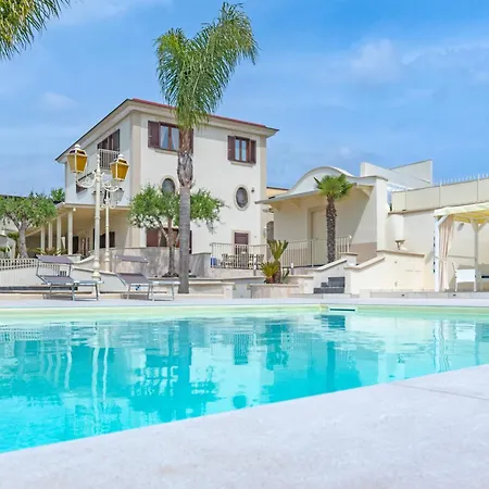 Vesuvio Villa *