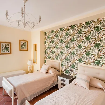 Villa Vesuvio *